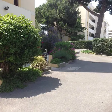 Daire Cosy A - 27m² - Terrasse Saint-Laurent-du-Var